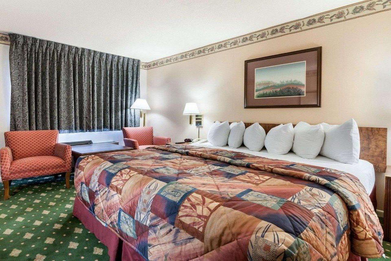 Rodeway Inn Jasper Exterior photo