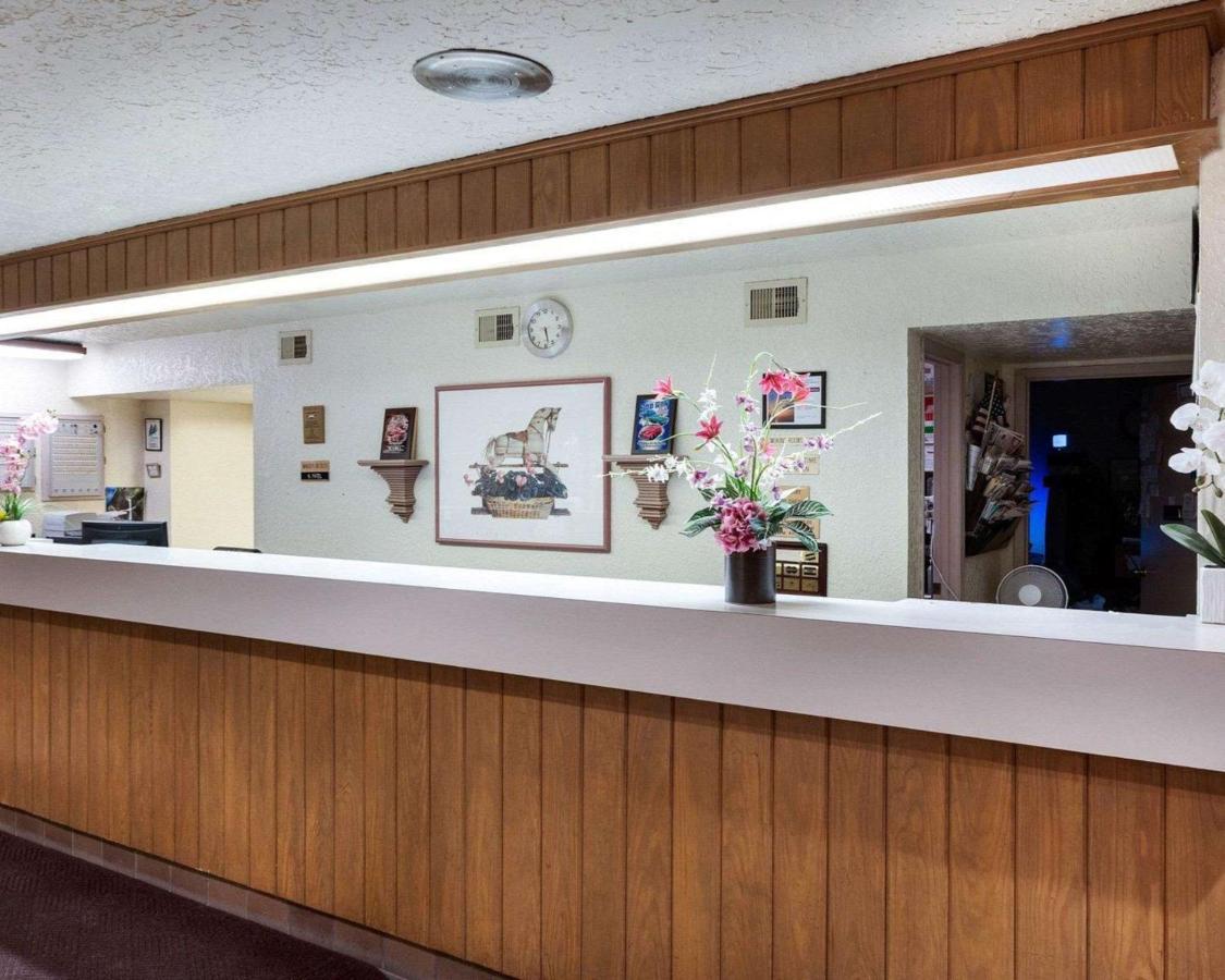 Rodeway Inn Jasper Exterior photo