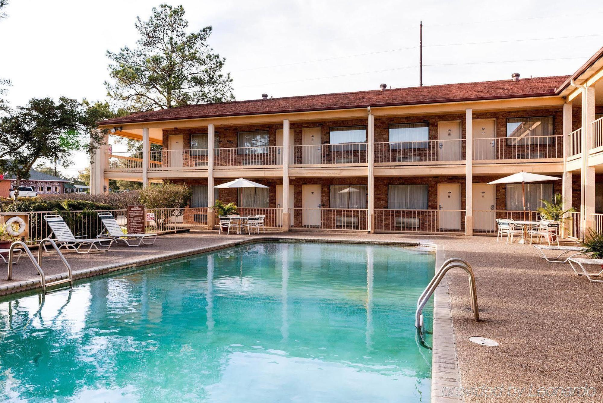 Rodeway Inn Jasper Exterior photo